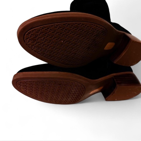 EUC Lucca Lane leather Black Ankle Booties - Picture 8 of 9